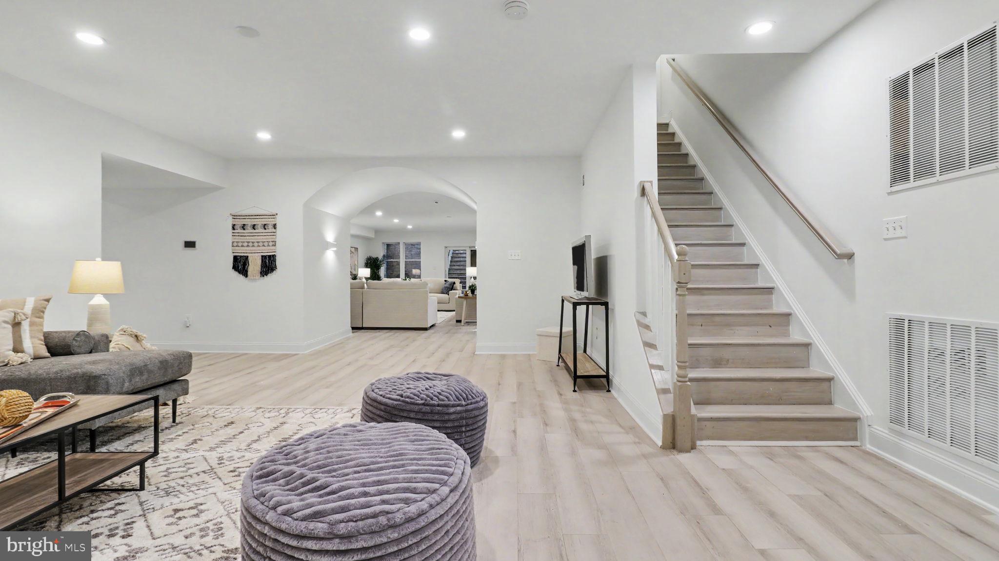 BANNOCKBURN HEIGHTS - Residential