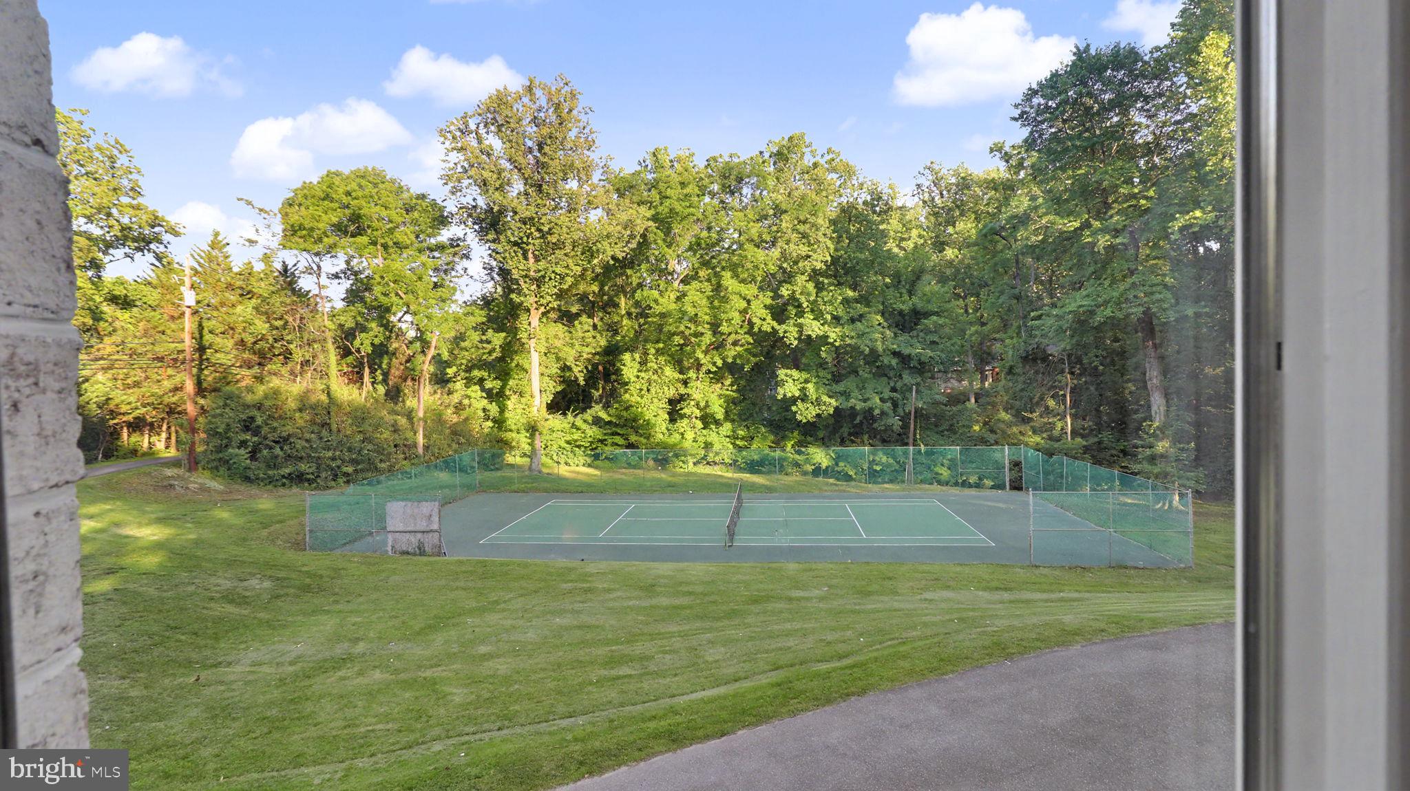 BANNOCKBURN HEIGHTS - Residential
