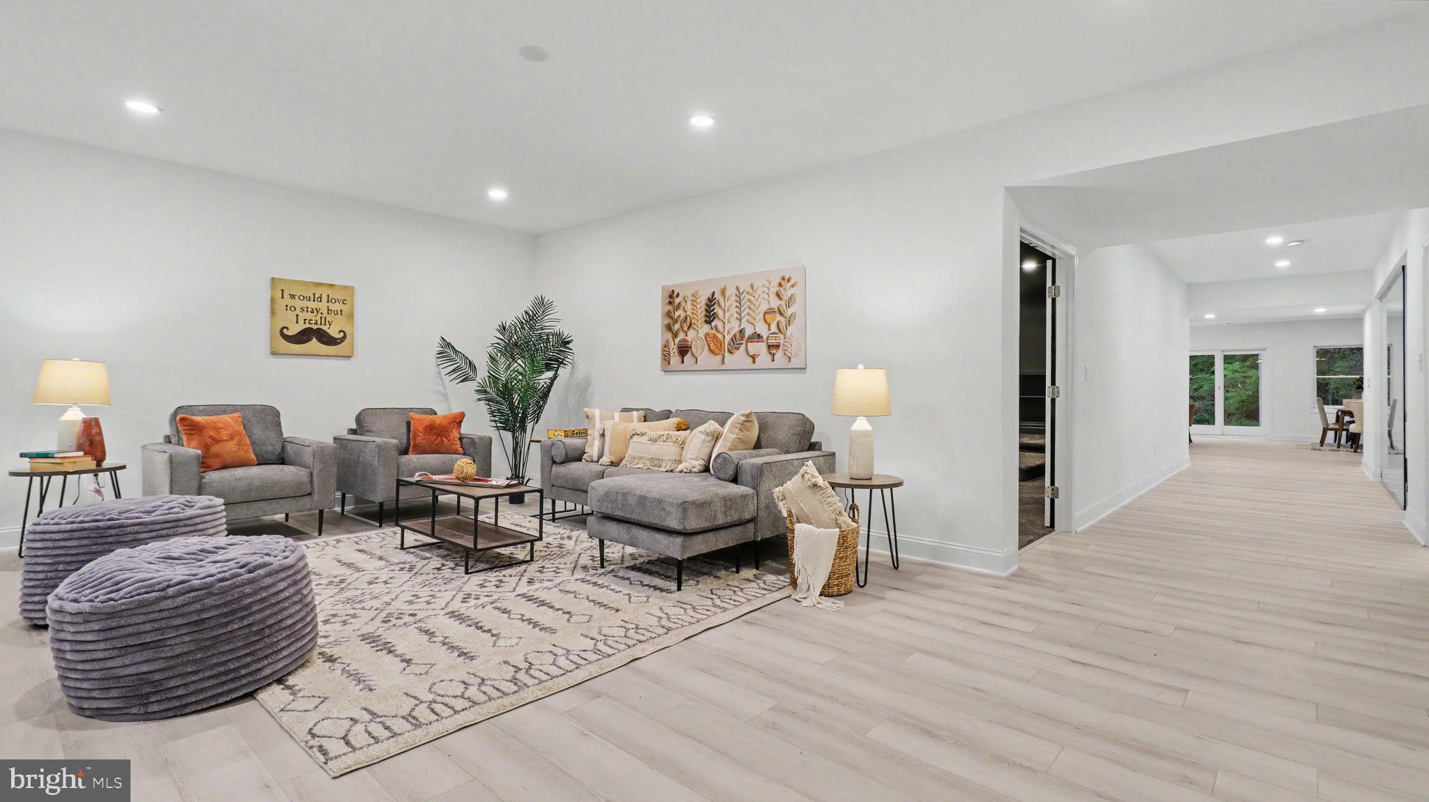 BANNOCKBURN HEIGHTS - Residential