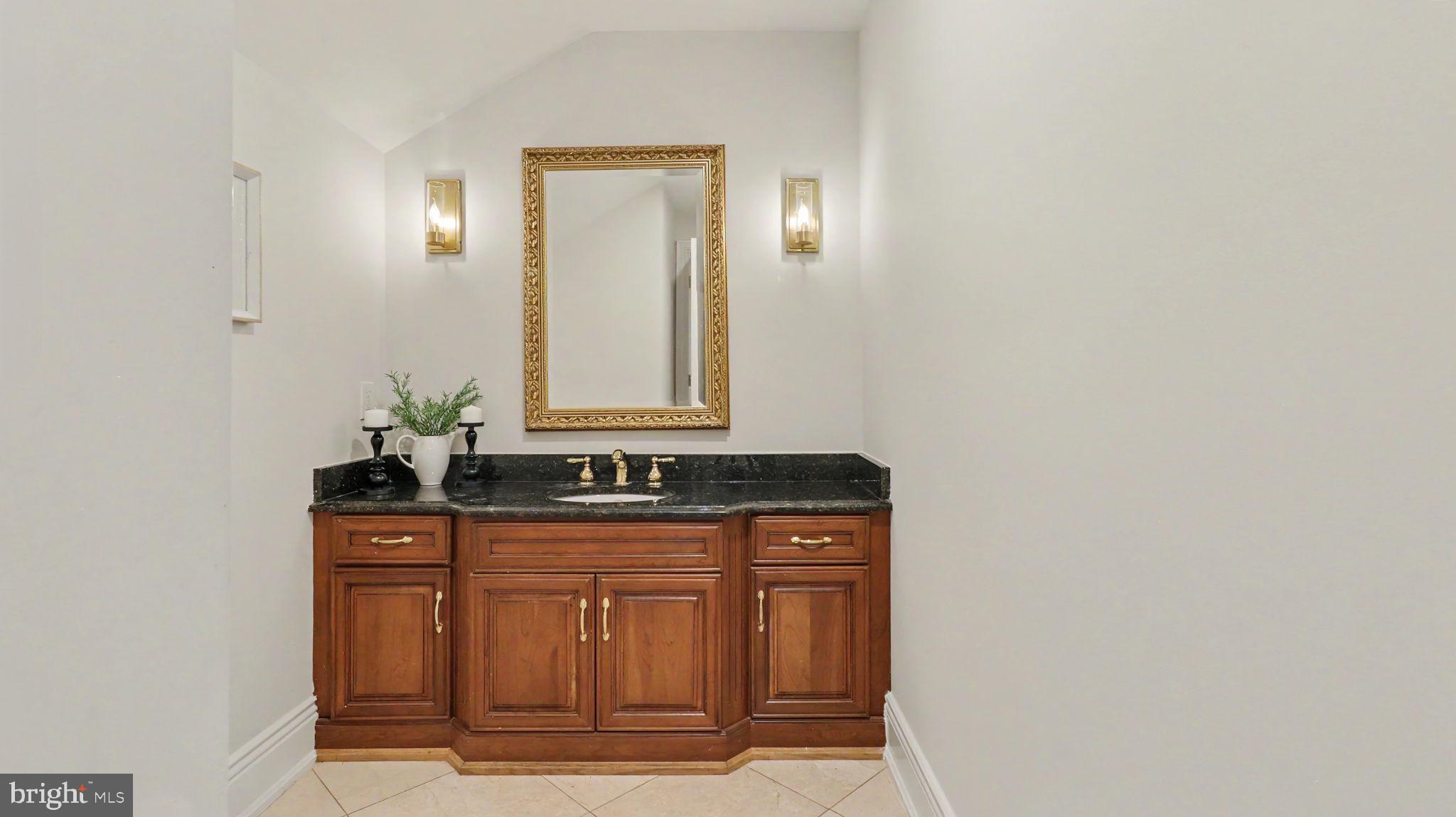 BANNOCKBURN HEIGHTS - Residential