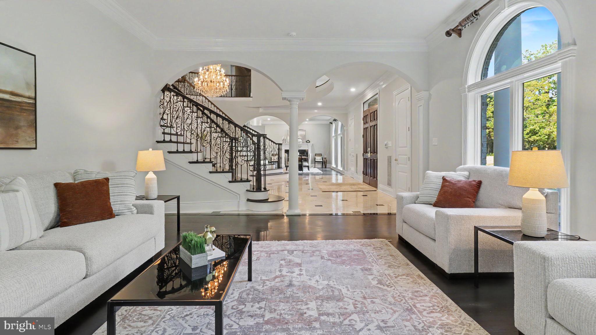 BANNOCKBURN HEIGHTS - Residential
