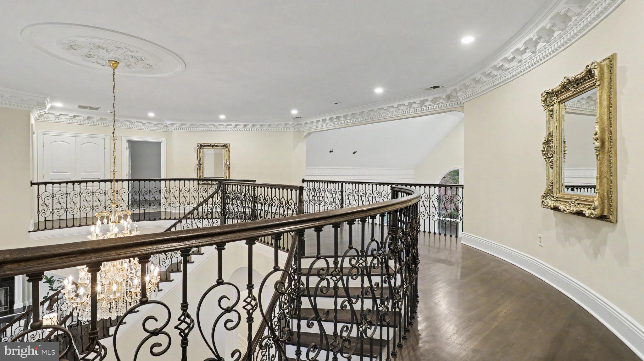 BANNOCKBURN HEIGHTS - Residential