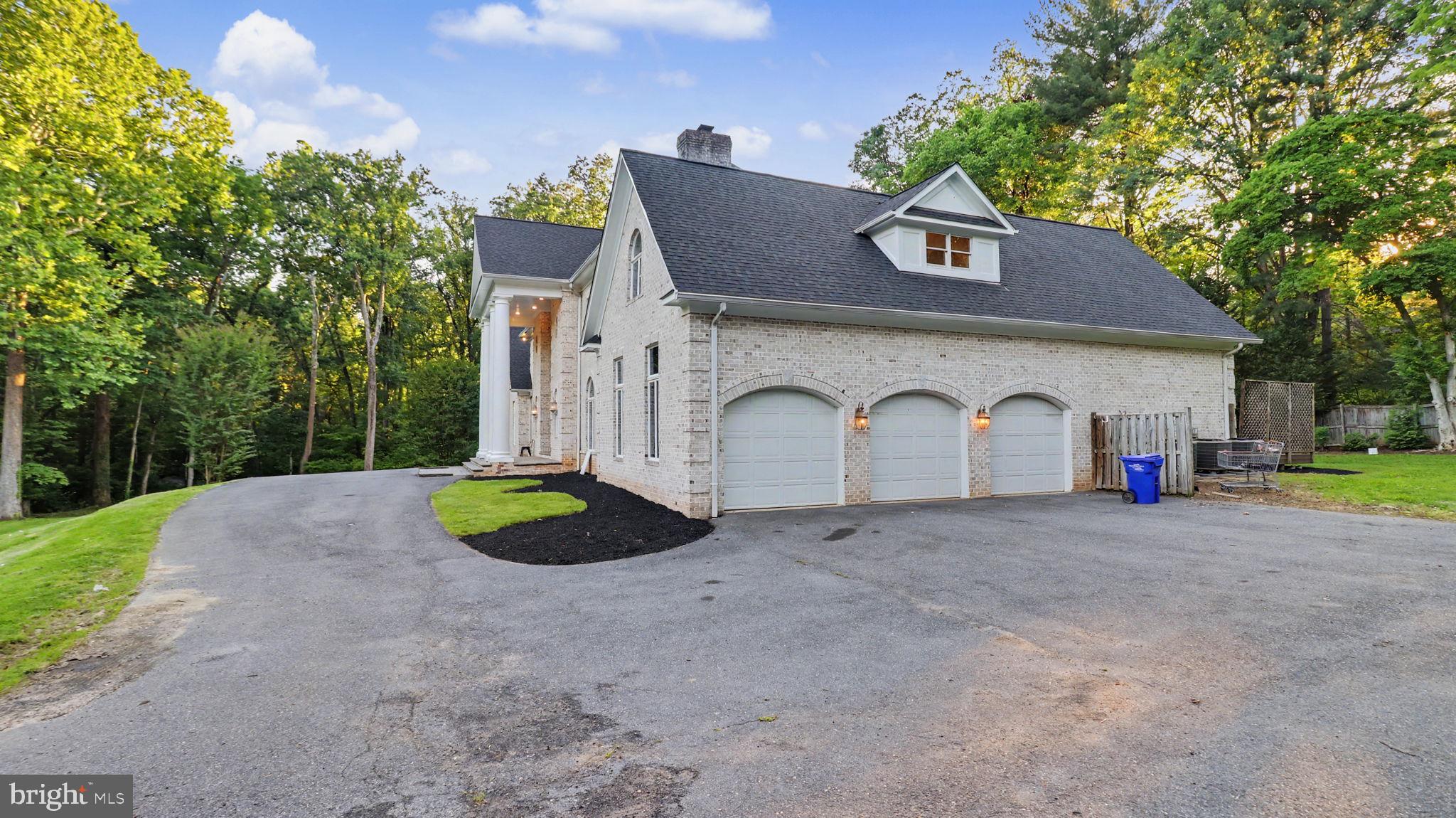 BANNOCKBURN HEIGHTS - Residential