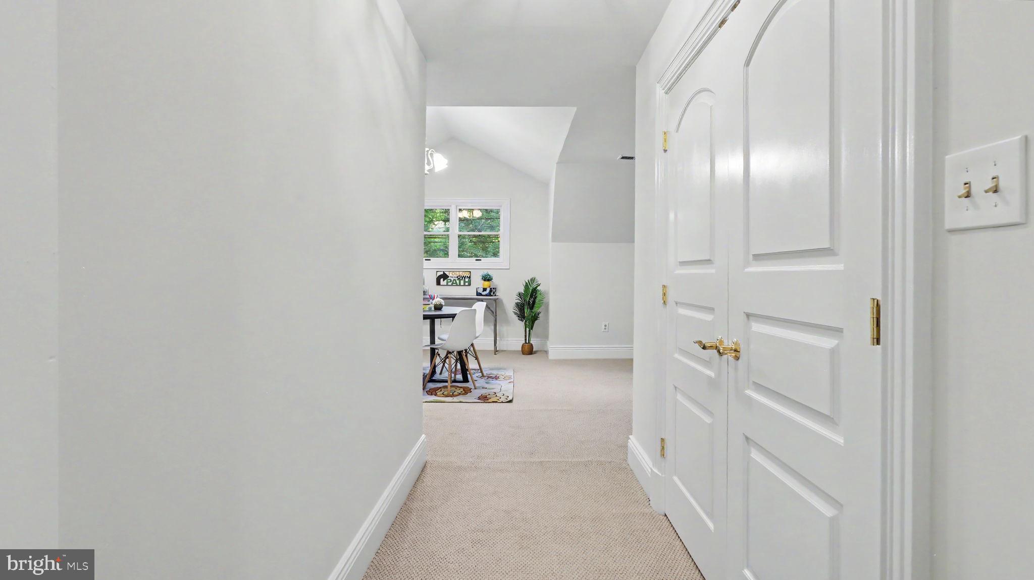 BANNOCKBURN HEIGHTS - Residential