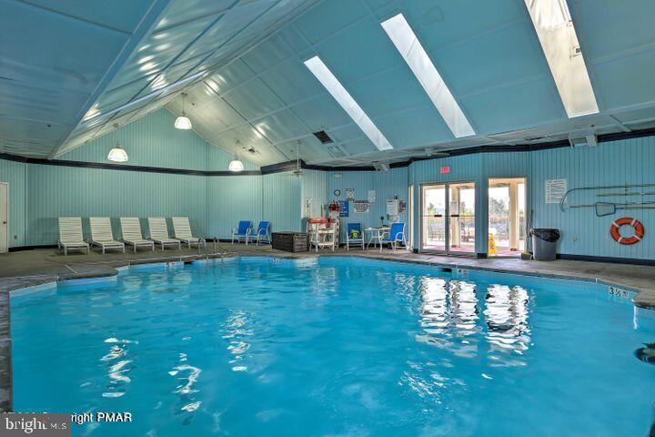 SAW CREEK ESTATES - Residential