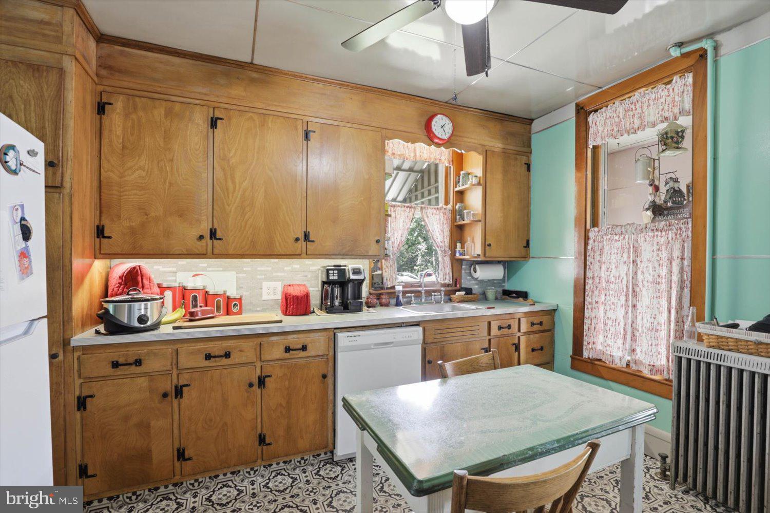 DENVER BOROUGH - Residential