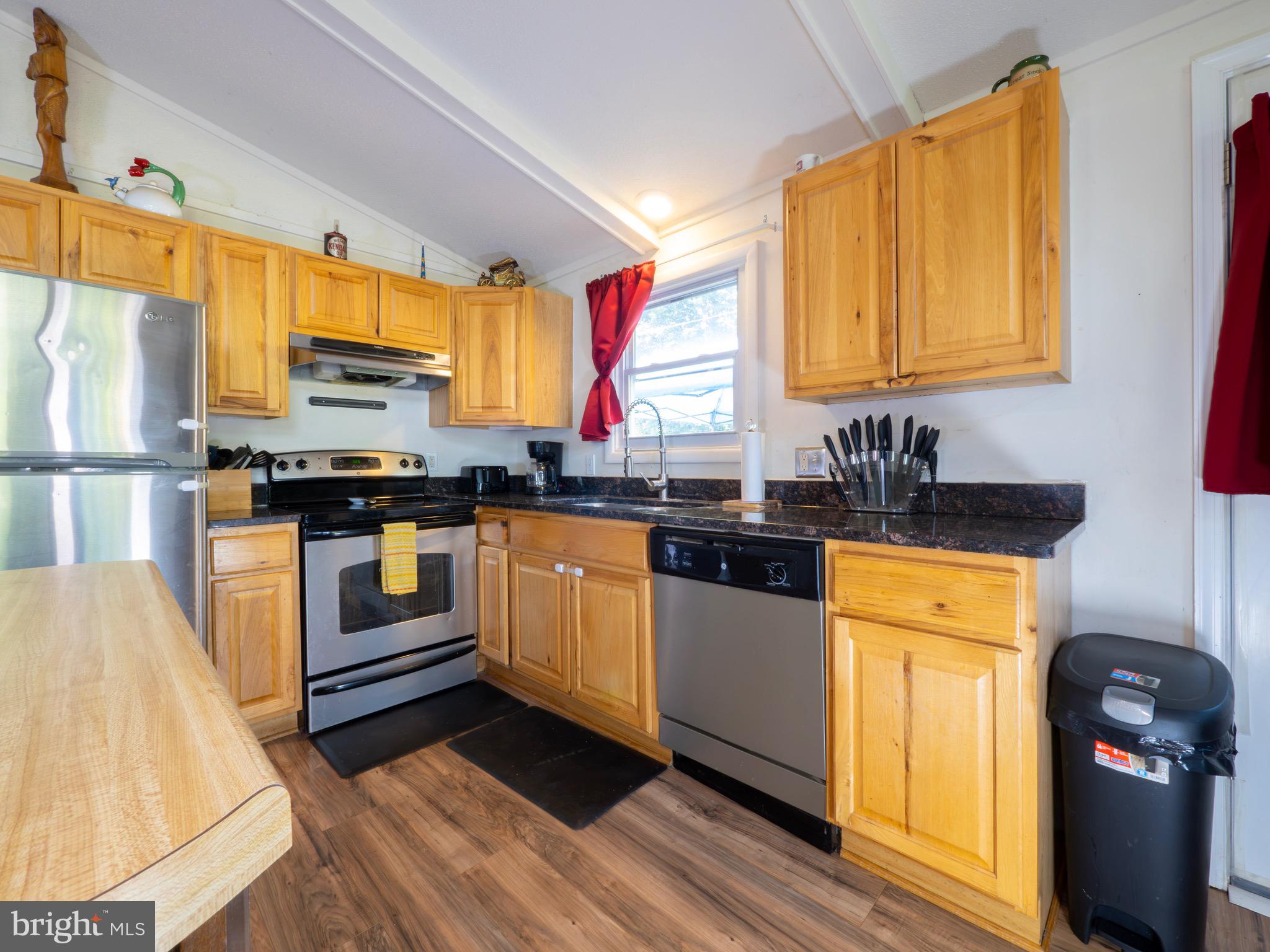 SKYLAND ESTATES - Residential