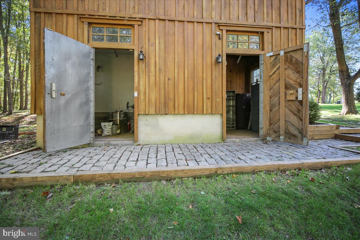 OLNEY OUTSIDE - Residential