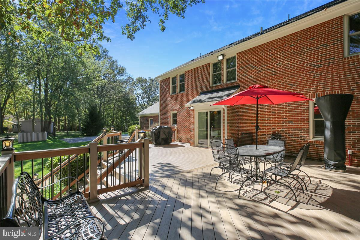 OLNEY OUTSIDE - Residential