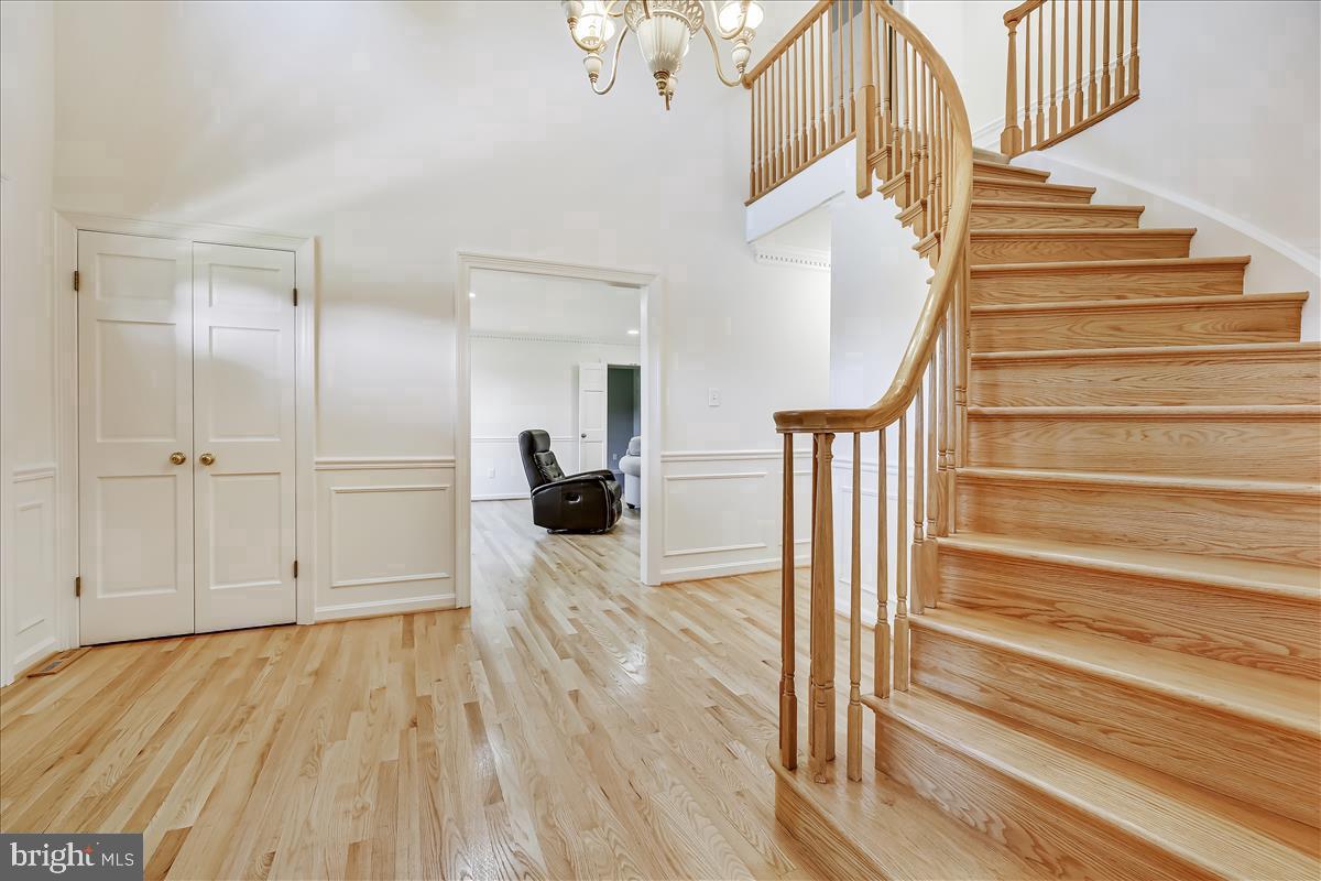 OLNEY OUTSIDE - Residential