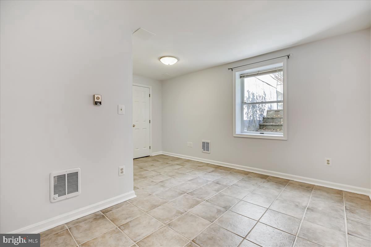OLNEY OUTSIDE - Residential