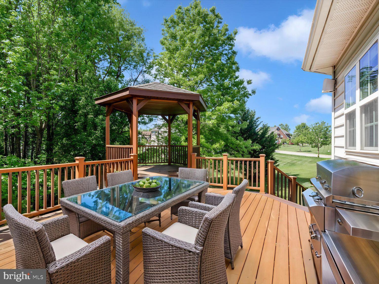 WOODMORE NORTH - Residential