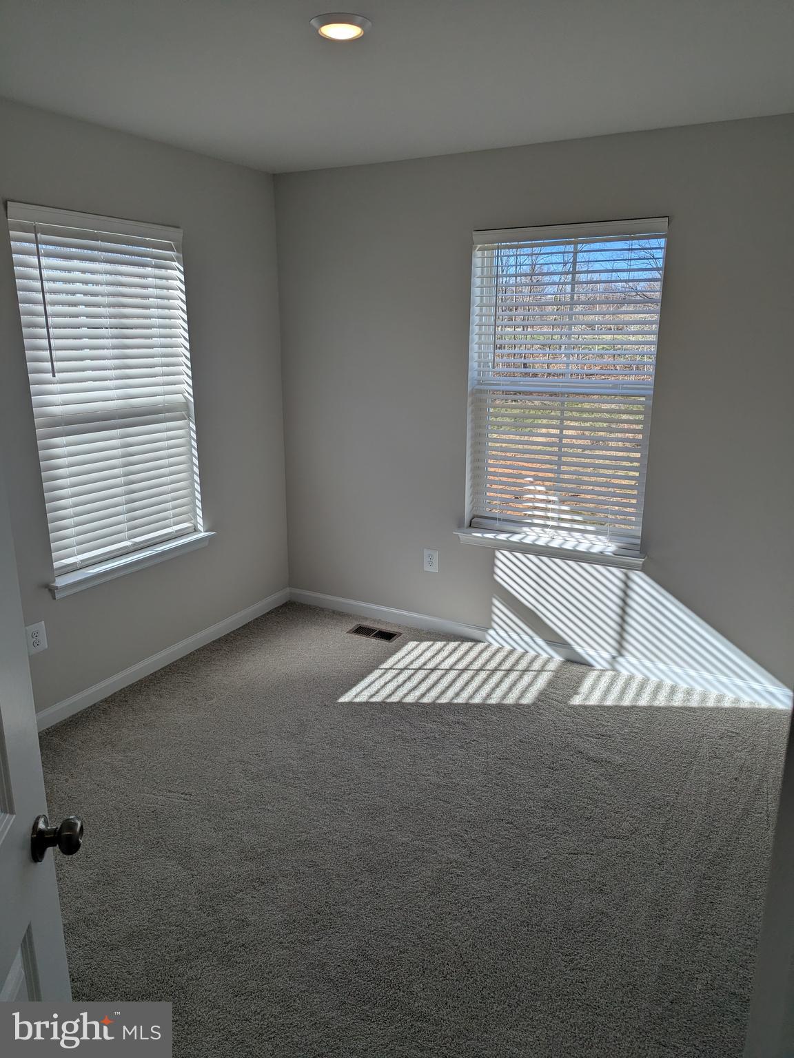 SHENANDOAH SPRINGS - Residential Lease