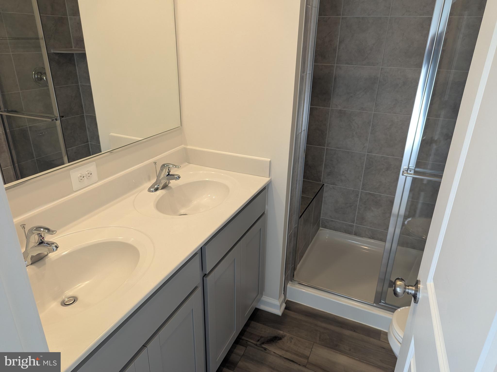 SHENANDOAH SPRINGS - Residential Lease