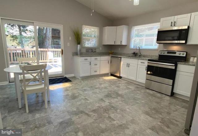CHESTNUT HILLS - Residential
