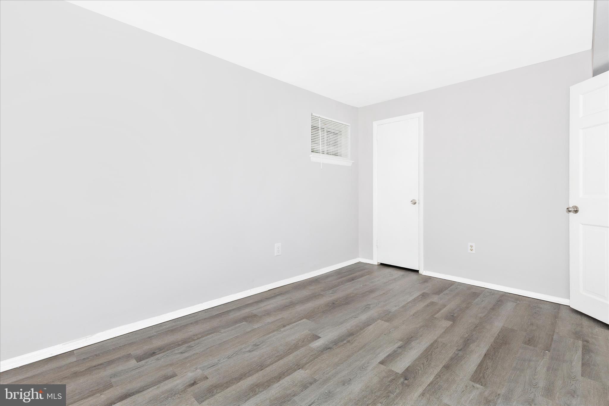 CHESTNUT HILLS - Residential