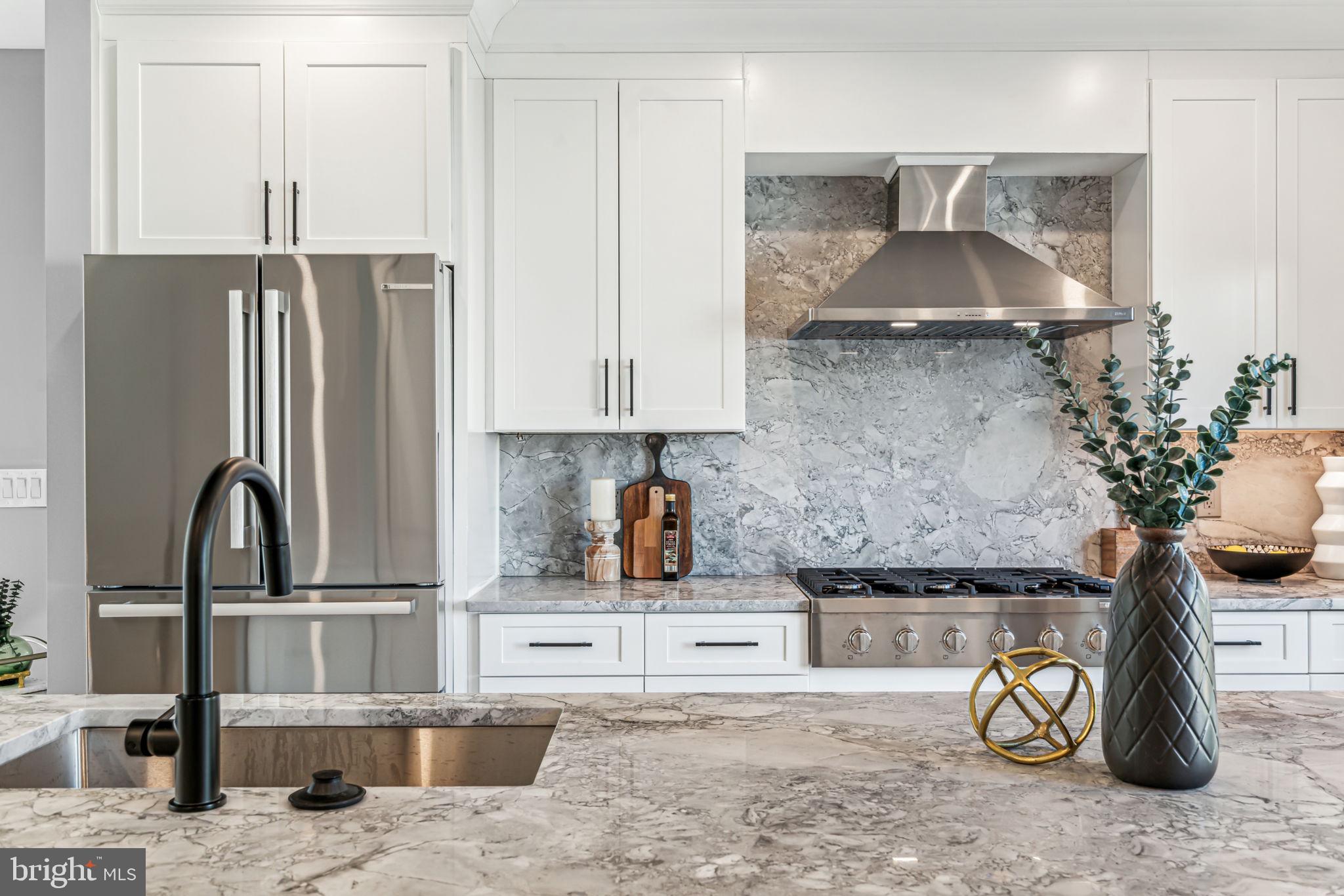 PASSYUNK SQUARE - Residential