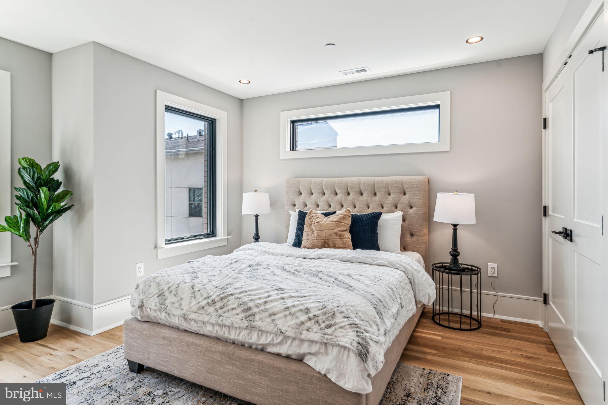 PASSYUNK SQUARE - Residential