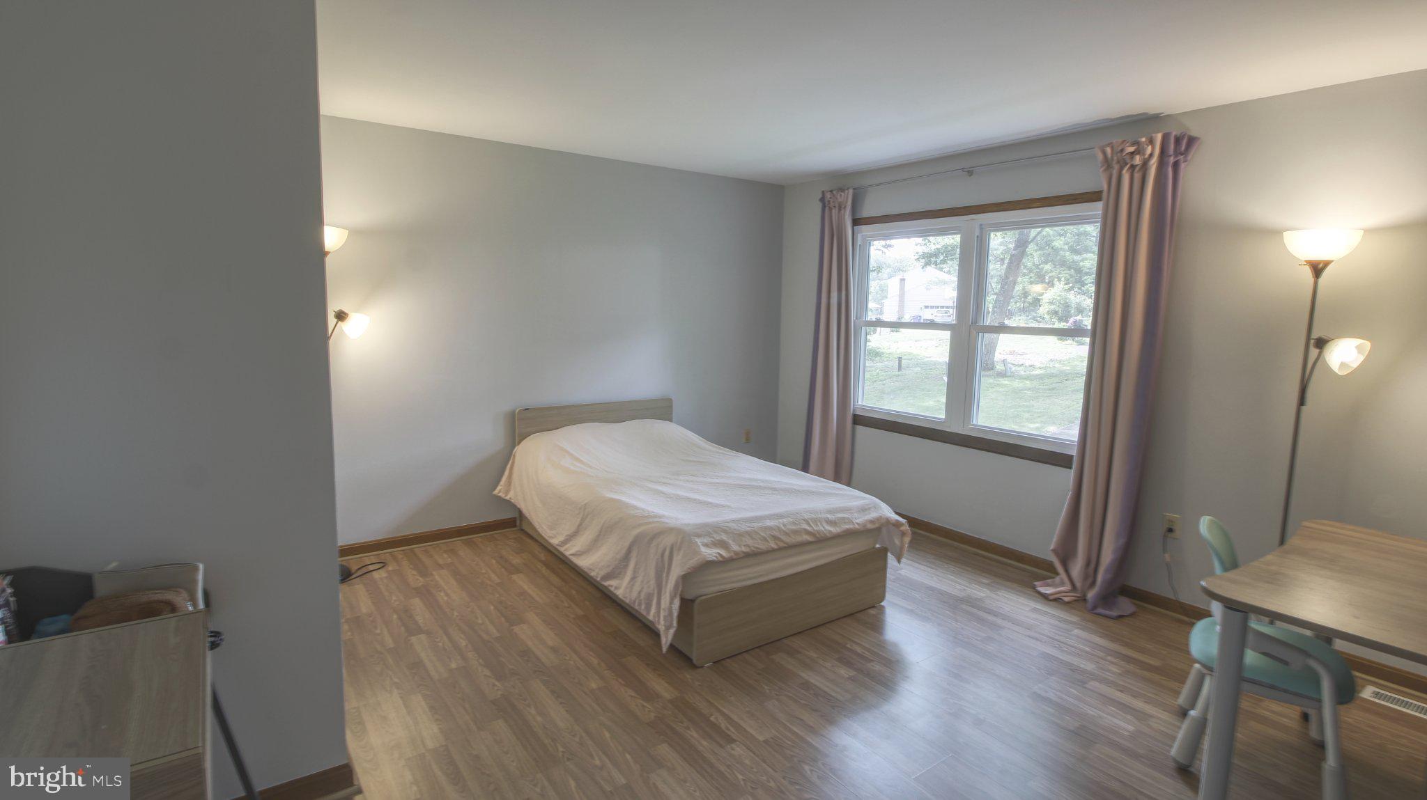 RAVENWOOD ESTATES - Residential