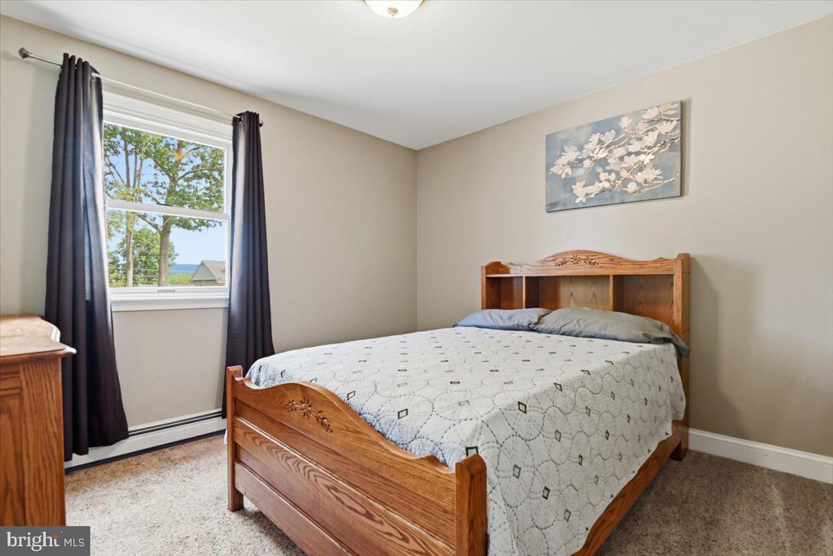 WOODLAND ACRES - Residential