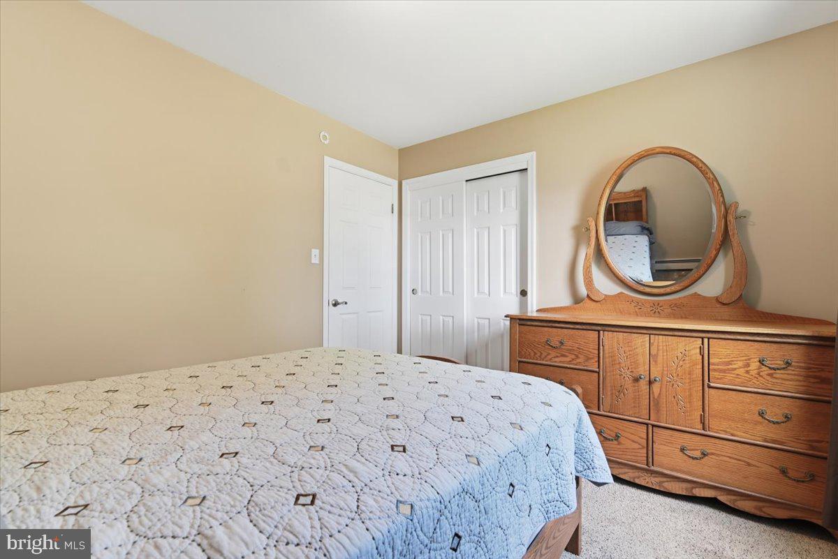 WOODLAND ACRES - Residential