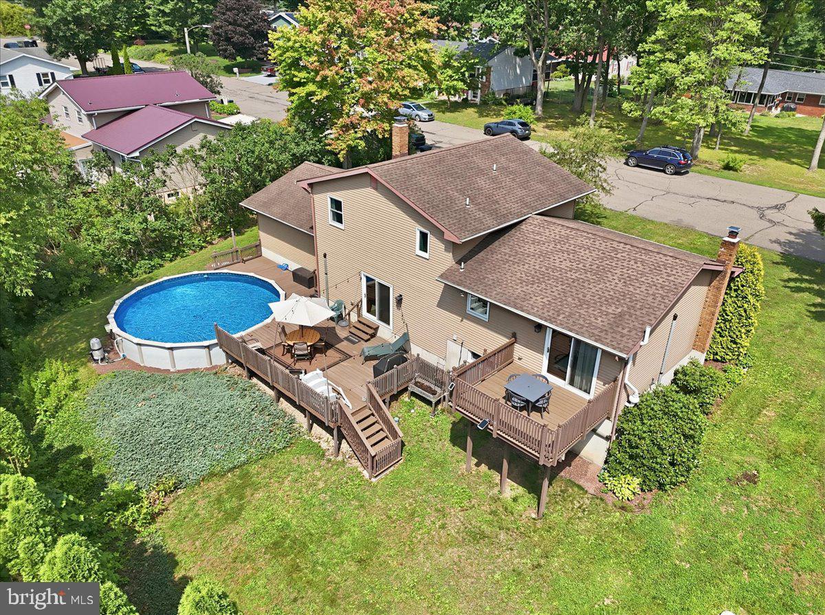 WOODLAND ACRES - Residential
