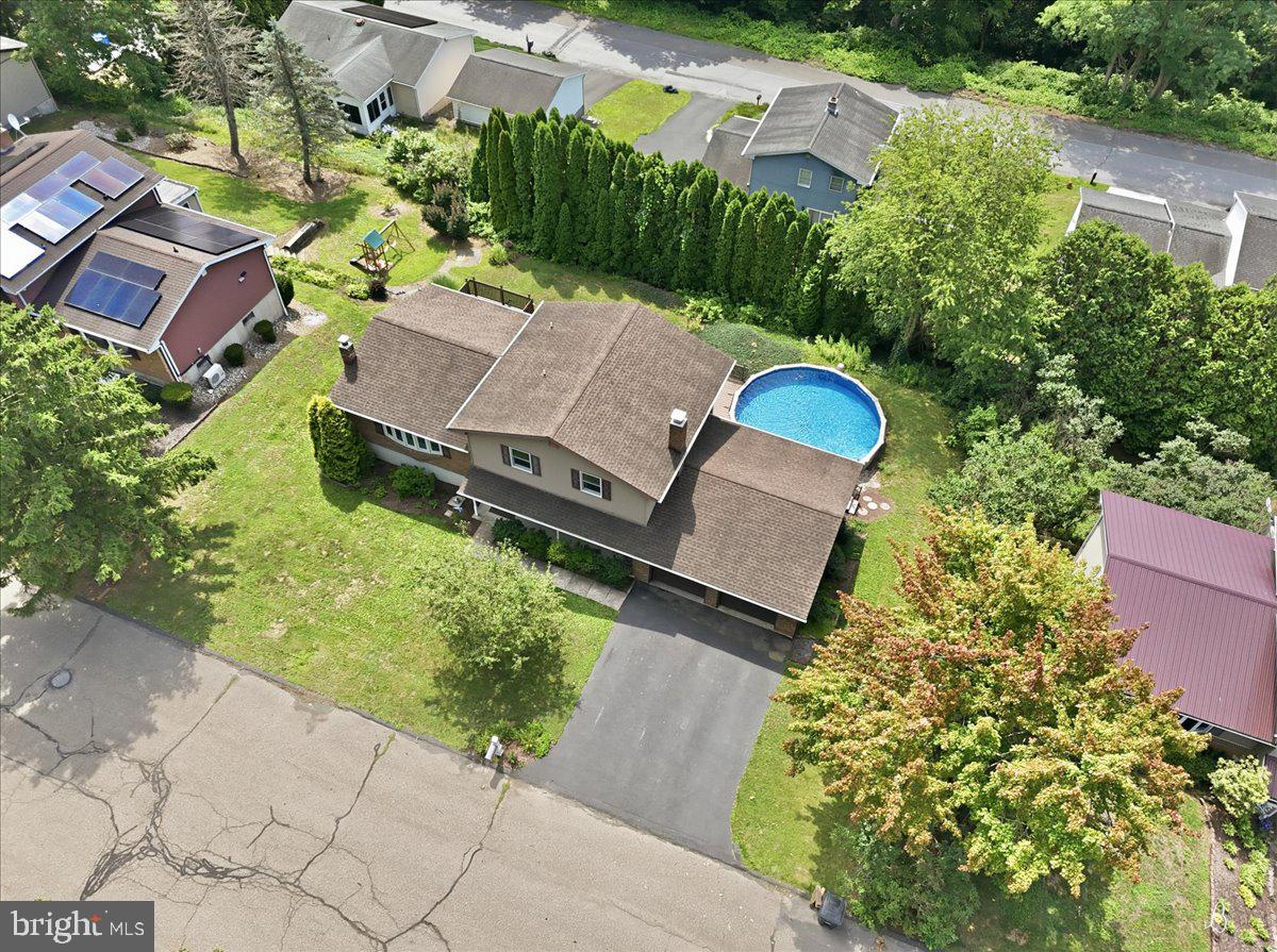 WOODLAND ACRES - Residential