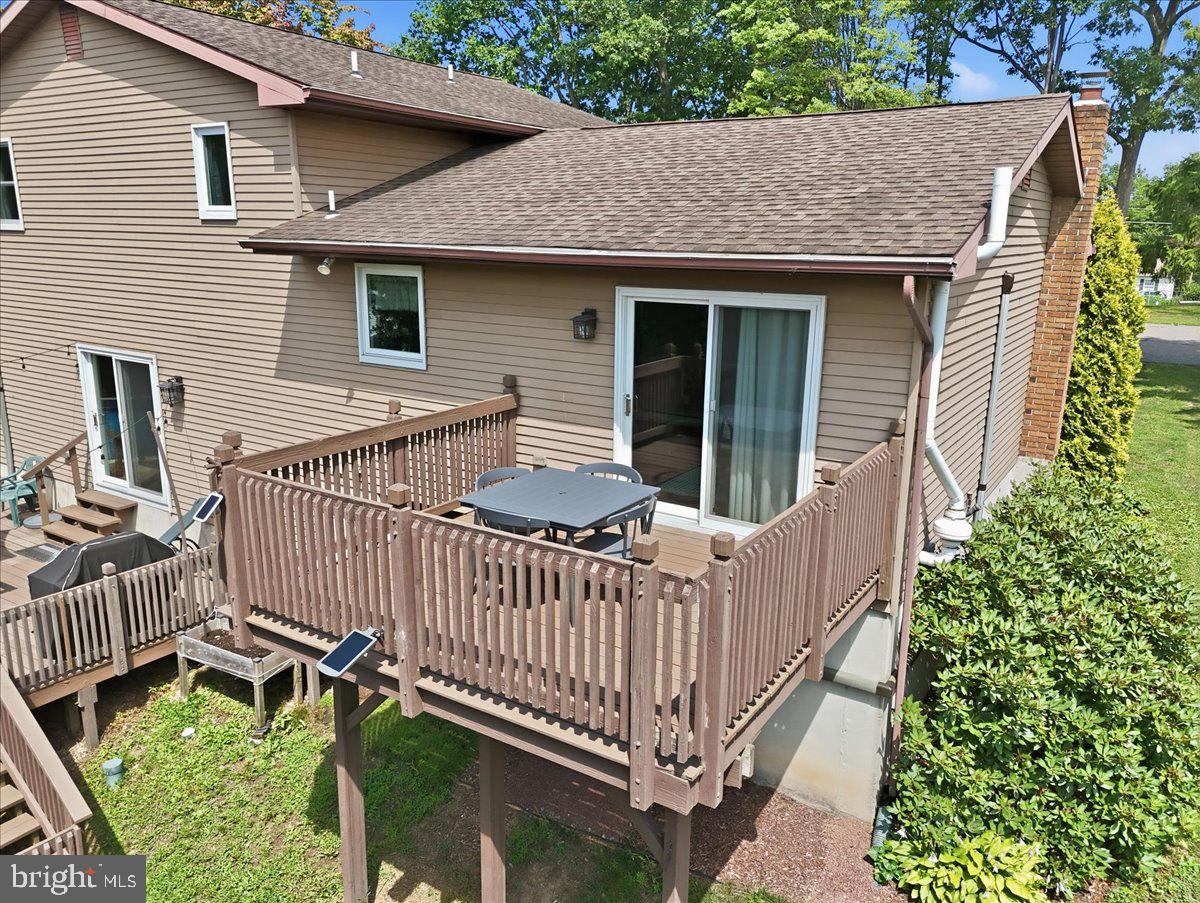 WOODLAND ACRES - Residential