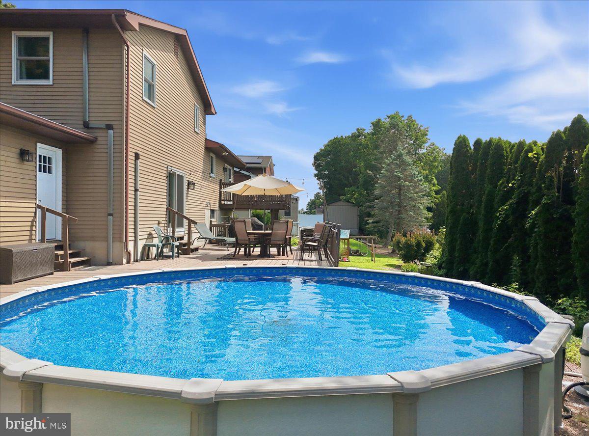 WOODLAND ACRES - Residential