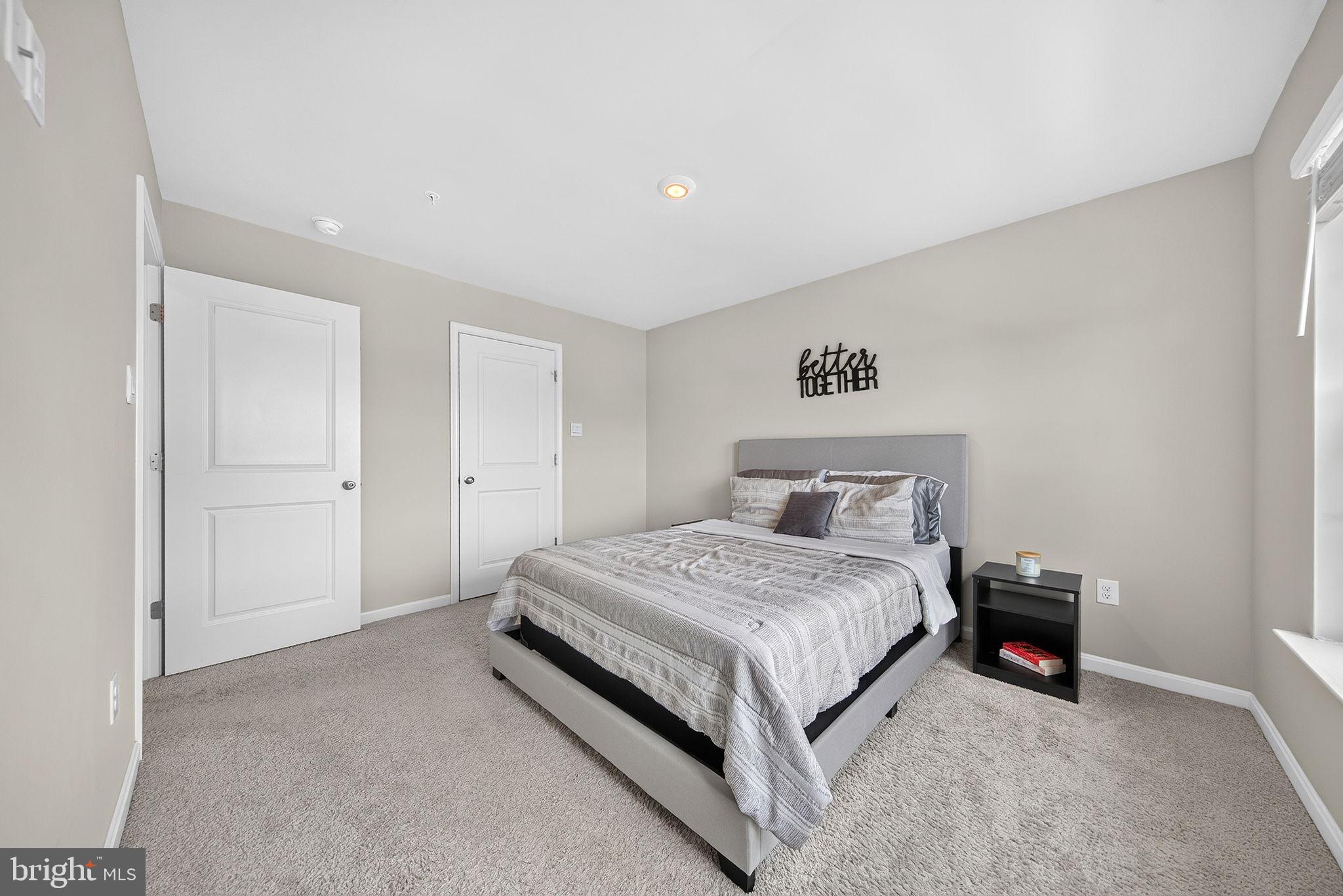 TUSCARORA CREEK - Residential