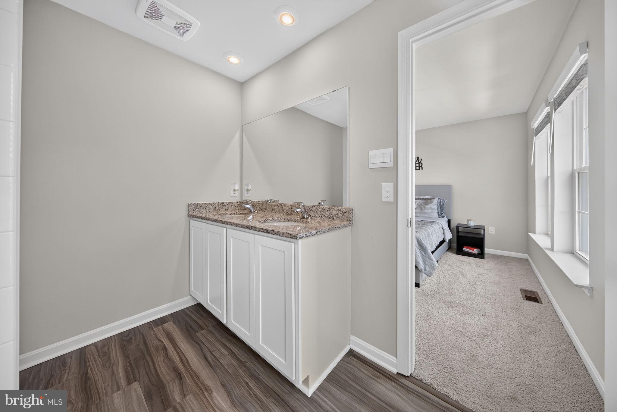 TUSCARORA CREEK - Residential