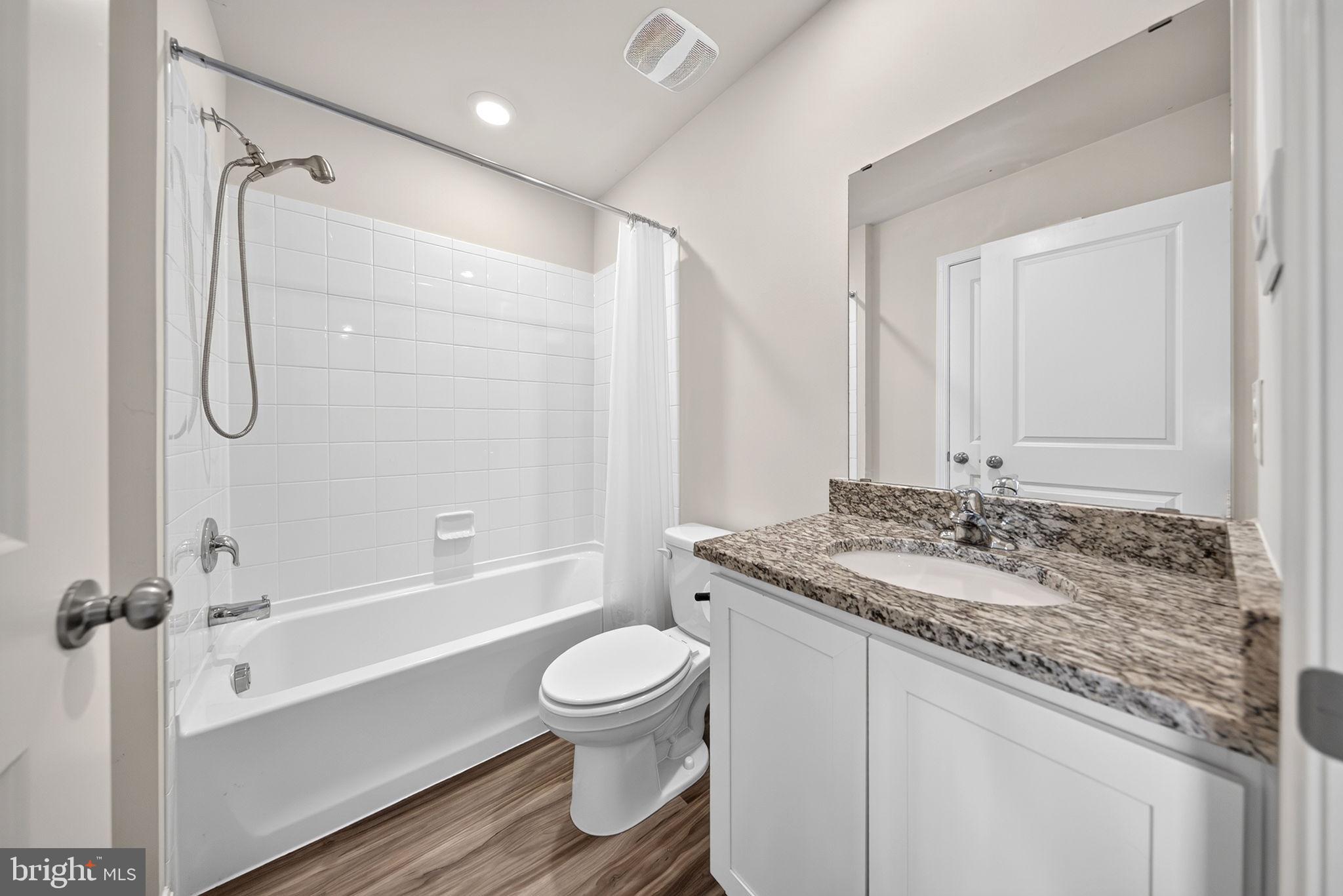 TUSCARORA CREEK - Residential