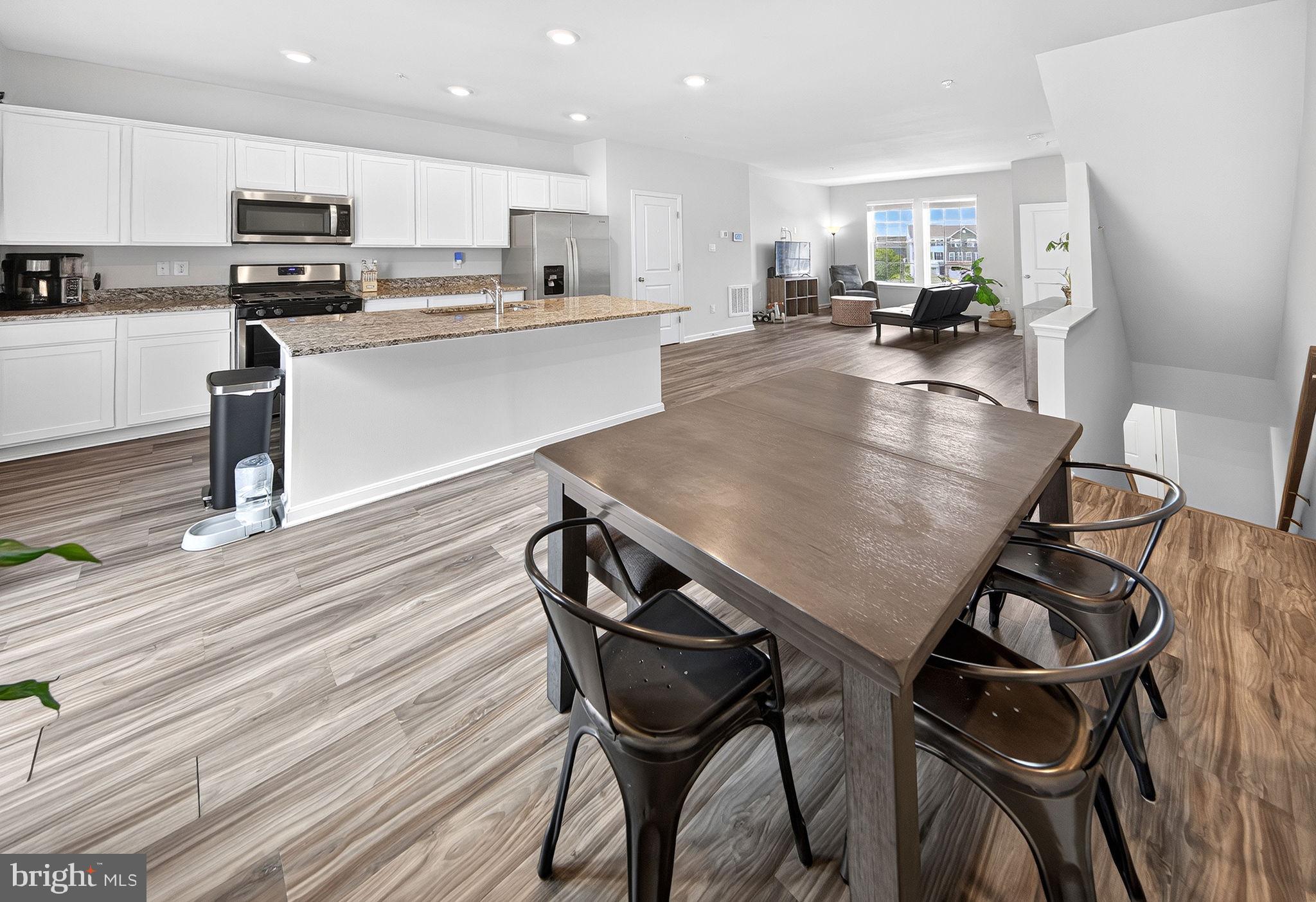 TUSCARORA CREEK - Residential