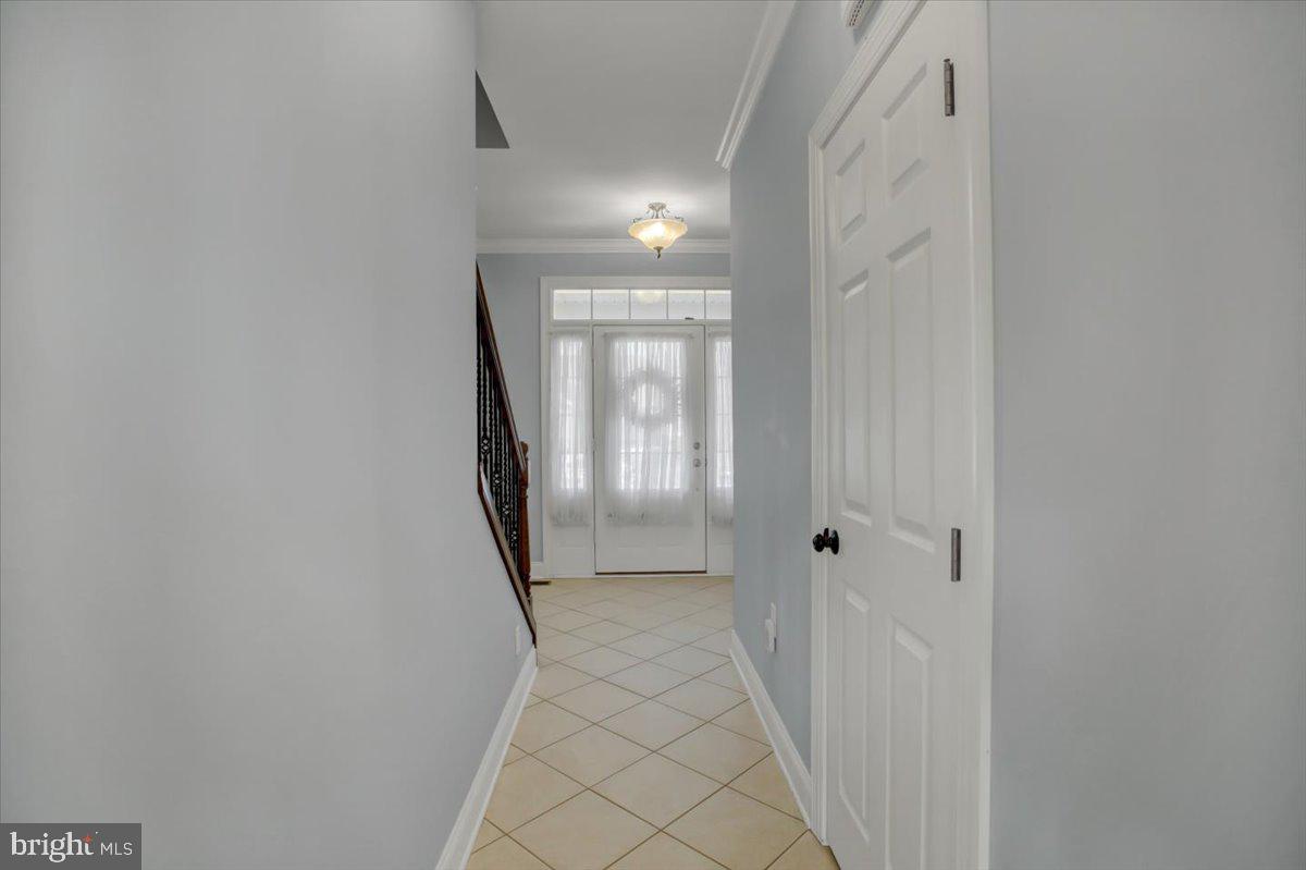 MEADOWBROOK FARMS - Residential