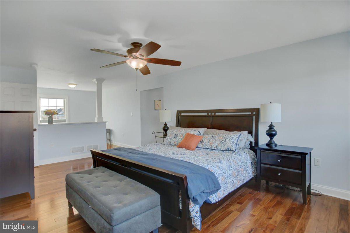 MEADOWBROOK FARMS - Residential