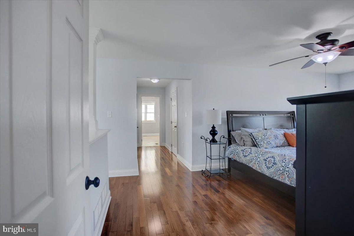 MEADOWBROOK FARMS - Residential
