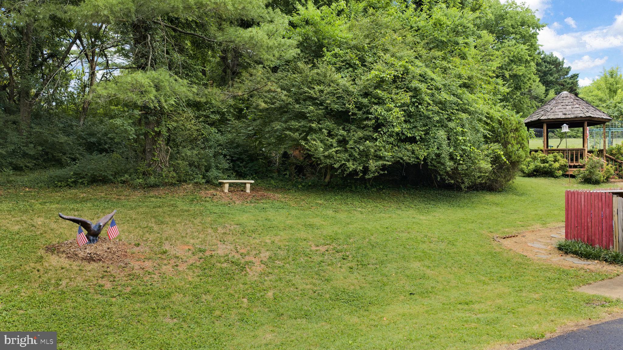 GREENFIELDS - Residential