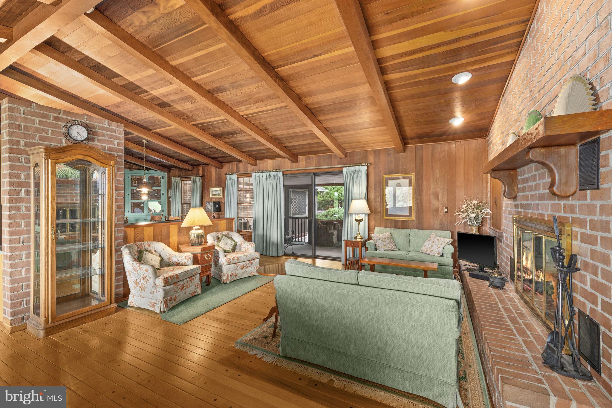 GREENFIELDS - Residential