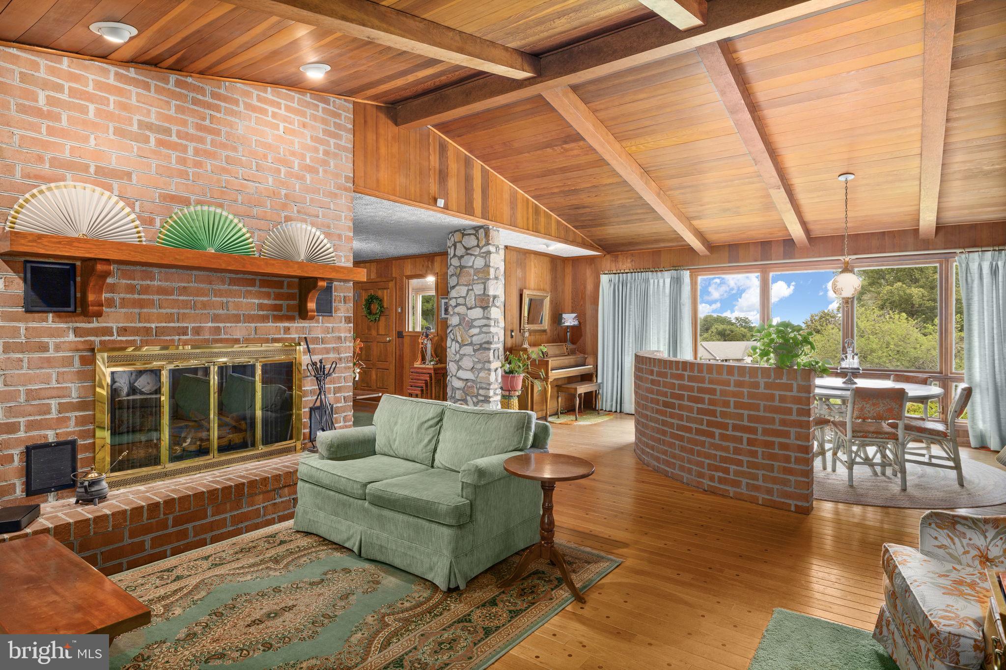 GREENFIELDS - Residential