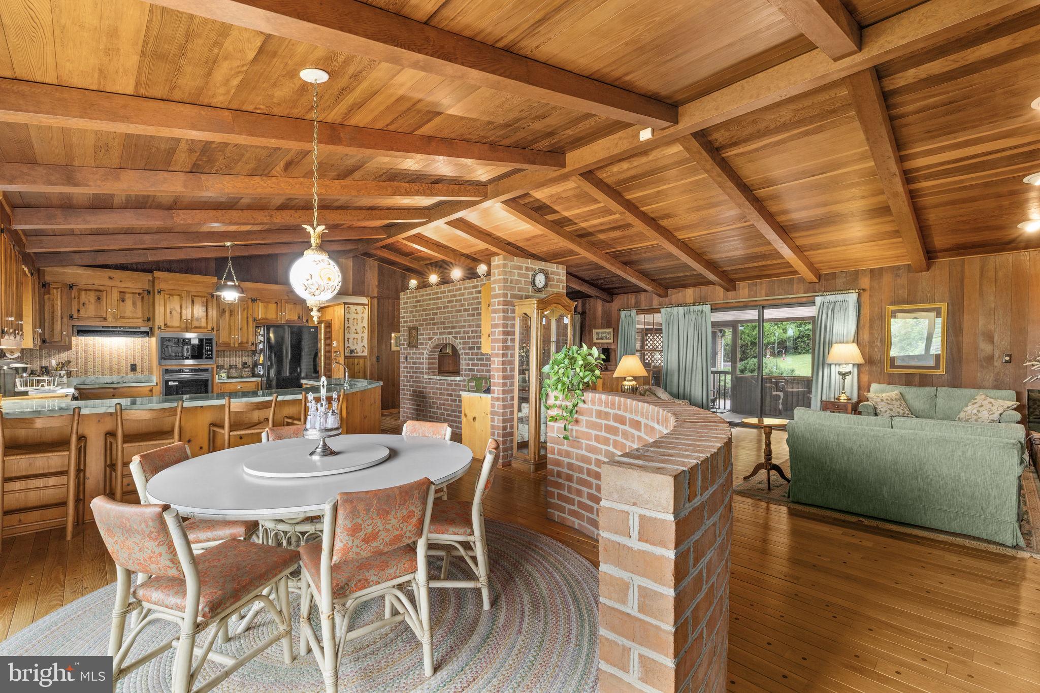 GREENFIELDS - Residential