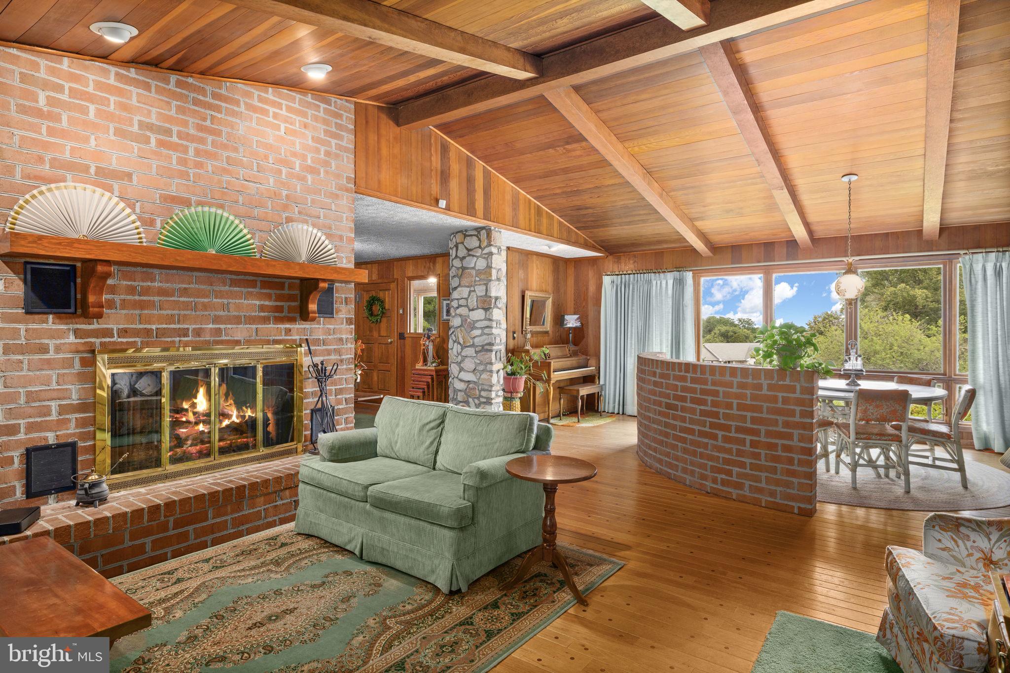GREENFIELDS - Residential