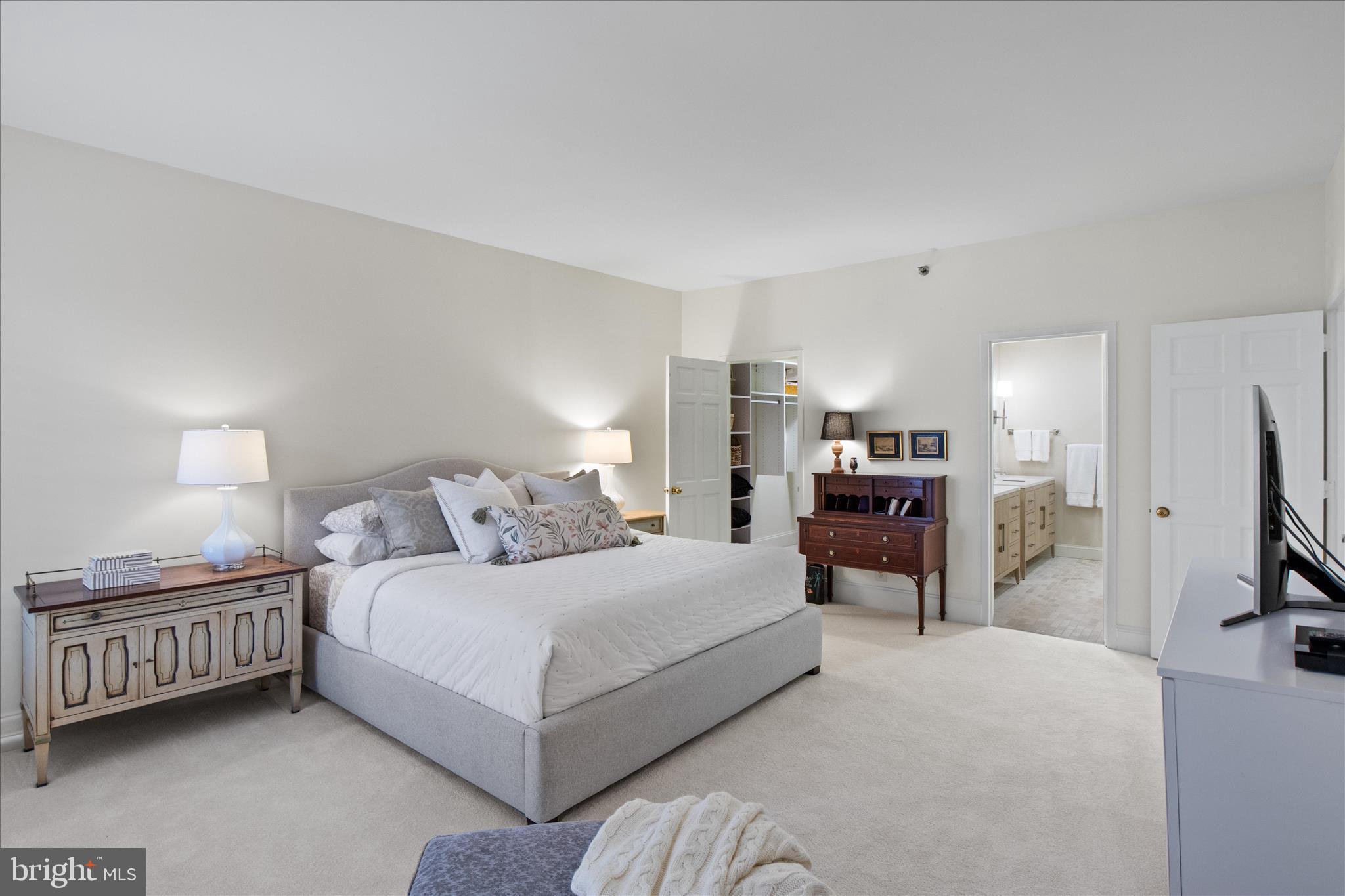 8101 CONN AVE - Residential