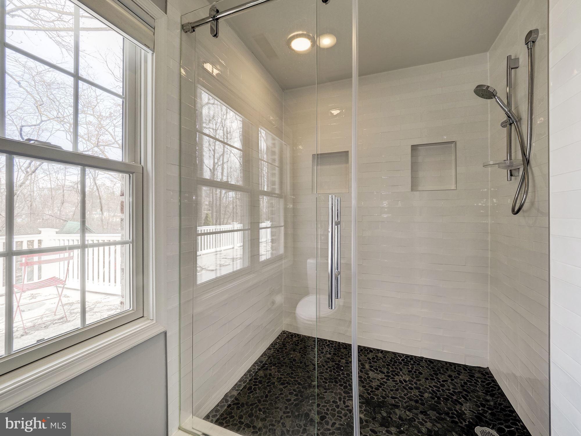 FAIRWAY HILLS - Residential
