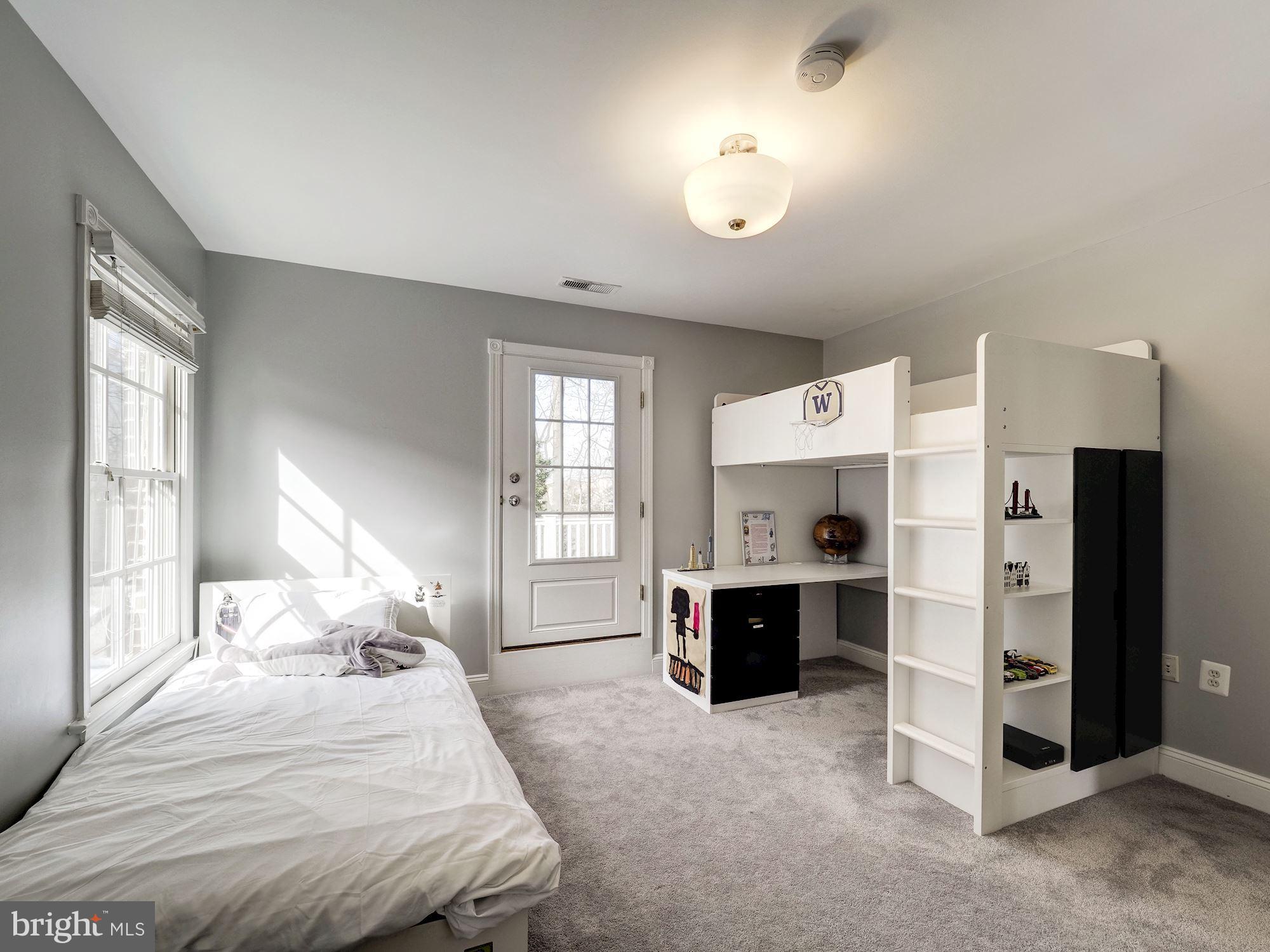 FAIRWAY HILLS - Residential