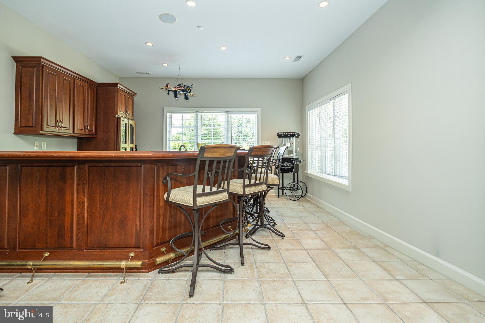 INDIAN SPRINGS - Residential