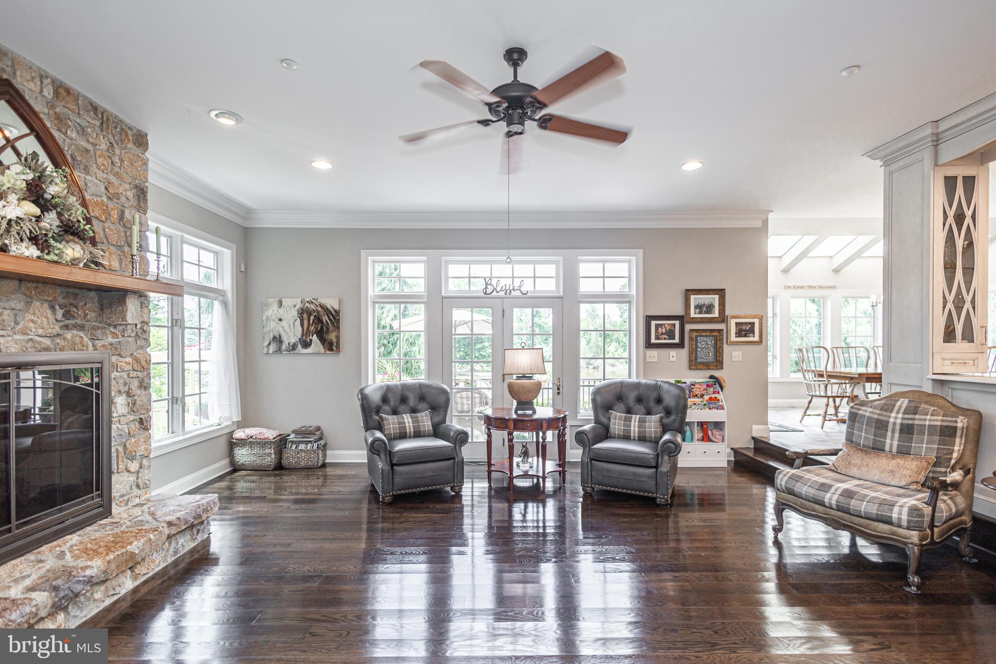 INDIAN SPRINGS - Residential