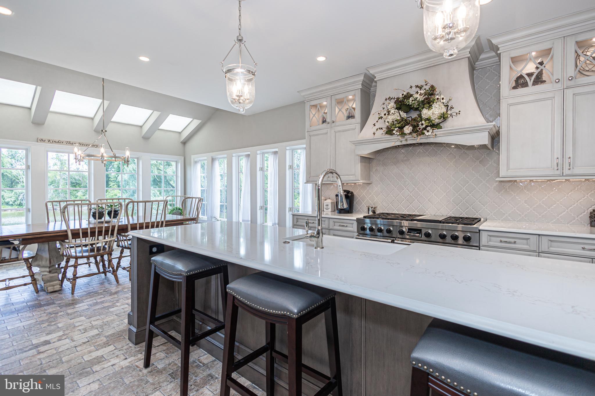 INDIAN SPRINGS - Residential