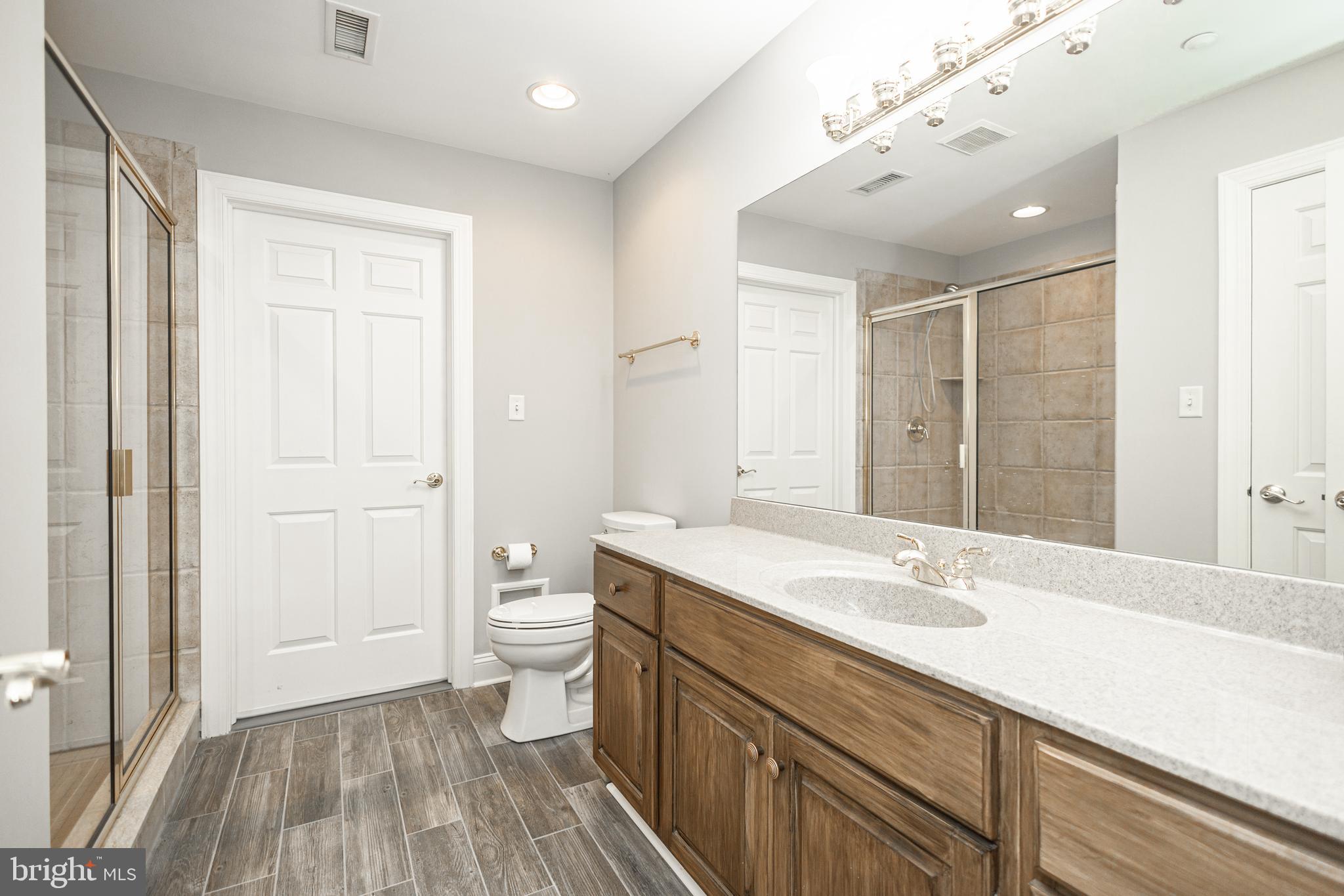 INDIAN SPRINGS - Residential