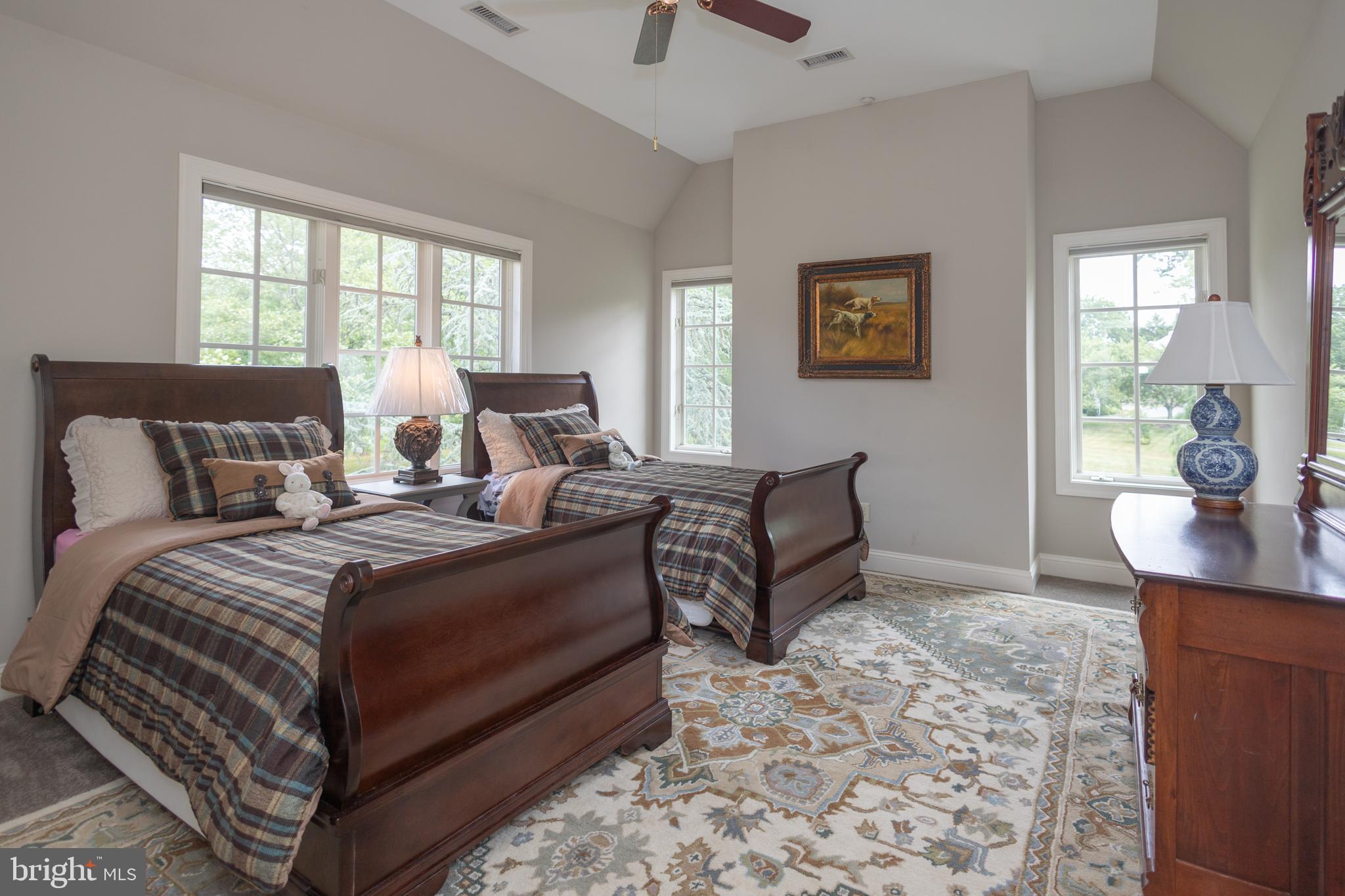 INDIAN SPRINGS - Residential