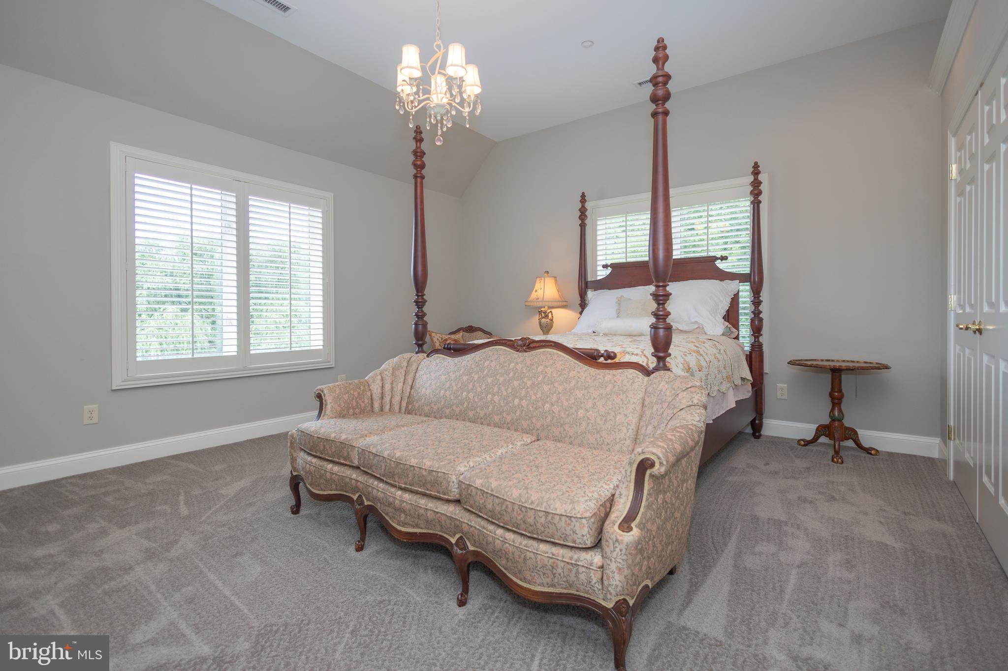 INDIAN SPRINGS - Residential